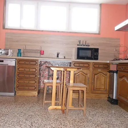 Domisiladore